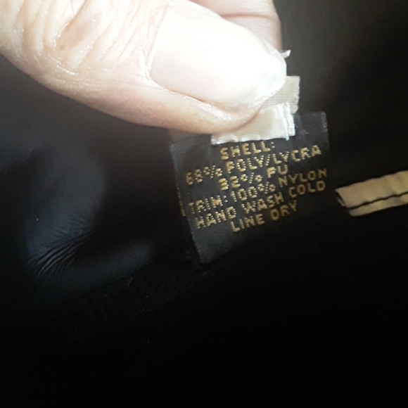 REI pull over - Picture 5 of 5